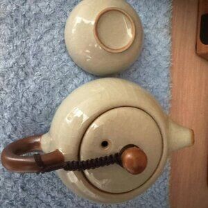 Classic Brown Ceramic Tea Pot